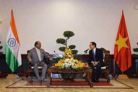 Dirigentes de Ciudad Ho Chi Minh reciben al presidente de Cámara Baja india