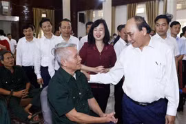 Rinden homenaje y entregan obsequios a inválidos de guerra en provincia de Bac Ninh