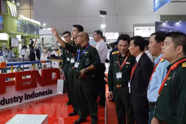 Vietnam asiste a Foro y Exposición de Defensa de Indonesia 2022