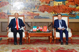 Delegación del Partido del Trabajo de México visita Hai Phong 