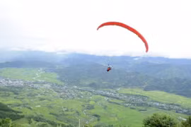 Inauguran en provincia vietnamita torneo internacional de parapente