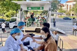 Vietnam registra mil 805 nuevos casos de COVID-19