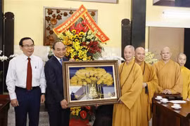 Presidente de Vietnam felicita a dignatarios y seguidores budistas por Día de Vesak