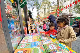 Lanzan proyecto de biblioteca digital gratuita para niños vietnamitas