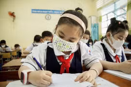 Regreso a escuelas benefica a estudiantes en Vietnam, según OMS