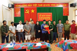 Vietnam repatria a ocho pescadores birmanos varados en el mar