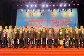 Inauguran quinto Festival de Amistad de Pueblos de Vietnam y Laos