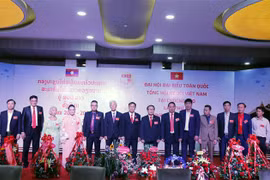Eligen a nuevo Comité Ejecutivo de Asociación General de Vietnamitas en Laos