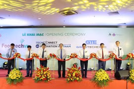 Inauguran evento de tecnología e innovación en Vietnam
