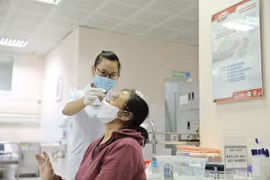 Vietnam registra más de dos mil 700 casos nuevos de COVID-19