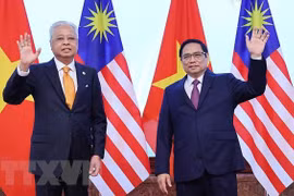 Primer ministro de Malasia concluye su visita oficial a Vietnam