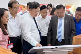 Organizan exposición de libros por aniversario de las relaciones Vietnam-Laos