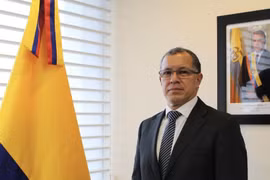 Colombia y Vietnam pueden cooperar e intercambiar experiencias sobre la equidad de género, afirma embajador