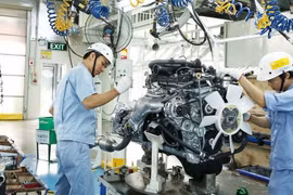 Industria manufacturera de Vietnam atrae 252 mil millones de dólares de IED