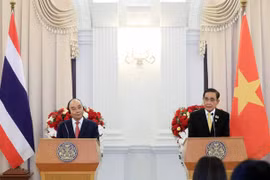 Presidente vietnamita y premier tailandés copresiden conferencia de prensa