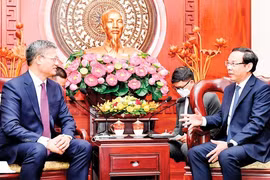 Fomentan cooperación entre Ciudad Ho Chi Minh y localidades chinas