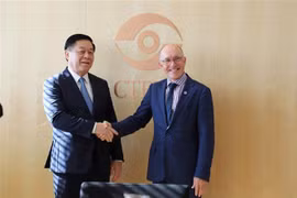 Delegación del Partido Comunista de Vietnam realiza visita a Austria