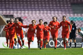 Honran a selección vietnamita de fútbol femenino por logros históricos