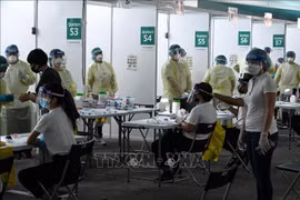 Singapur: Casos diarios del COVID-19 superaron 10 mil 