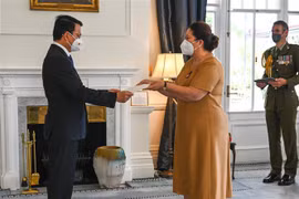 Nueva Zelanda promete apoyar a Vietnam en lucha contra el COVID-19 y en recuperación económica