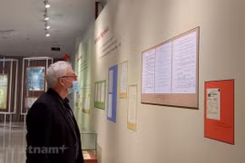Exhiben en Hanoi más de 100 documentos e imágenes únicas sobre el Tet