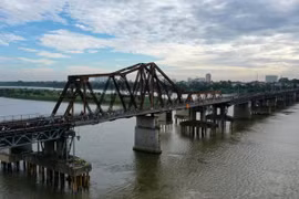 Puente Long Bien: huella de la arquitectura francesa en el seno de Hanoi