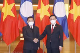 Visita de presidente del Parlamento vietnamita a Laos contribuye a consolidar nexos bilaterales 