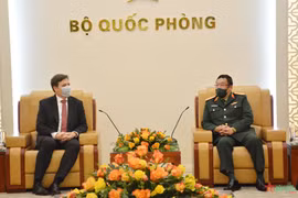 Promueven Vietnam y Polonia cooperación en defensa