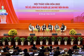 Vietnam acelera construcción de instituciones y políticas al servicio del desarrollo cultural