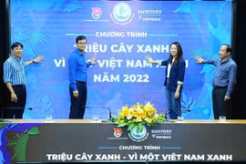 Lanzan programa de plantación de árboles para un Vietnam verde 