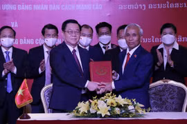 Vietnam y Laos se empeñan en divulgar infomaciones sobre lazos binacionales
