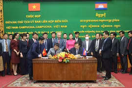 Vietnam y Camboya revisan la demarcación de frontera terrestre