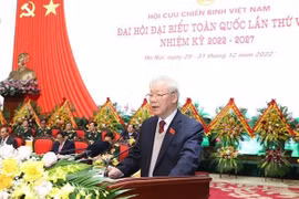 Máximo dirigente vietnamita enaltece aportes de veteranos a construcción y defensa nacional