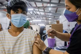Filipinas intensificará medidas contra el COVID-19 en áreas fuera de Manila