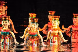 Promocionan arte tradicional de marionetas de agua vietnamitas en Corea del Sur 