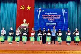 Otorgan en Vietnam becas a estudiantes de minorías étnicas