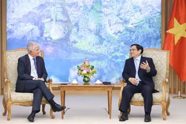 Recibe premier vietnamita a director general del grupo estadounidense