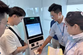 Inauguran quioscos de autofacturación en Aeropuerto Internacional de Da Nang