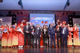 Programa resalta relaciones diplomáticas entre Vietnam y Uruguay 