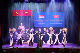Celebran 50 aniversario de nexos Vietnam-Singapur en Ciudad Ho Chi Minh