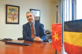 Vietnam y Bélgica desarrollan cooperación en sectores tradicionales y potenciales
