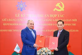 Vietnam y Azerbaiyán consolidan amistad tradicional