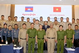 Vietnam ayuda a mejorar capacidad de fuerzas antidrogas de Camboya