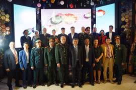 Veteranos vietnamitas en Rusia celebran día de reunificación nacional 