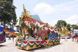 Laos apunta a meta de 4,6 millones de turistas en 2024