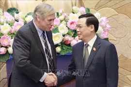Vietnam desea impulsar relaciones de asociación integral con Estados Unidos