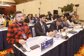 Parlamentarios jóvenes proponen en Hanoi soluciones para desarrollo sostenible