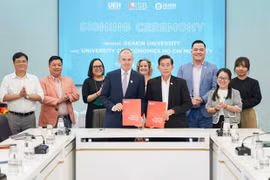 Universidad de Economía de Ciudad Ho Chi Minh coopera con su contraparte australiana