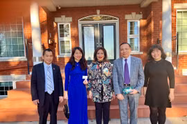 Localidades vietnamitas y provincia canadiense de Alberta promueven comercio e inversión