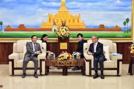 Embajada de Vietnam en Laos felicita 68 años de fundación del PPRL 